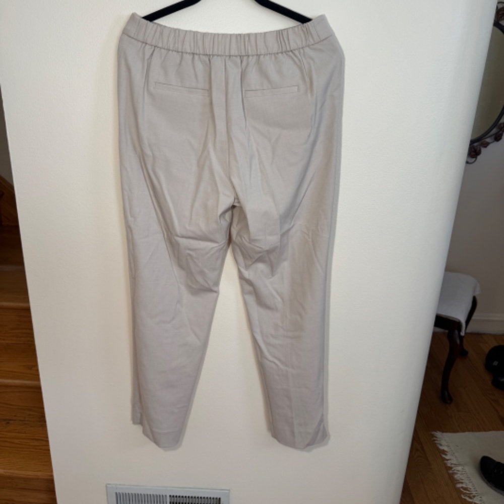Banana Republic Factory Cream Cropped Ankle Pants - Picture 3 of 5